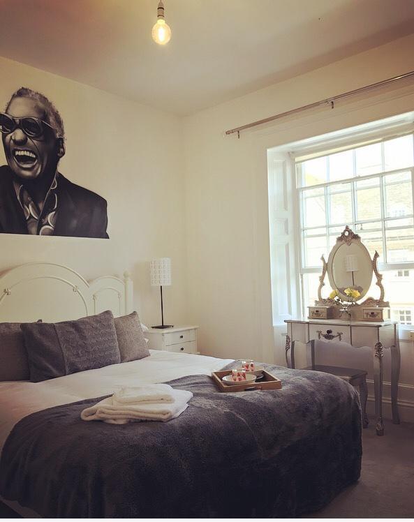 Wansford Country Lounge B&B Экстерьер фото