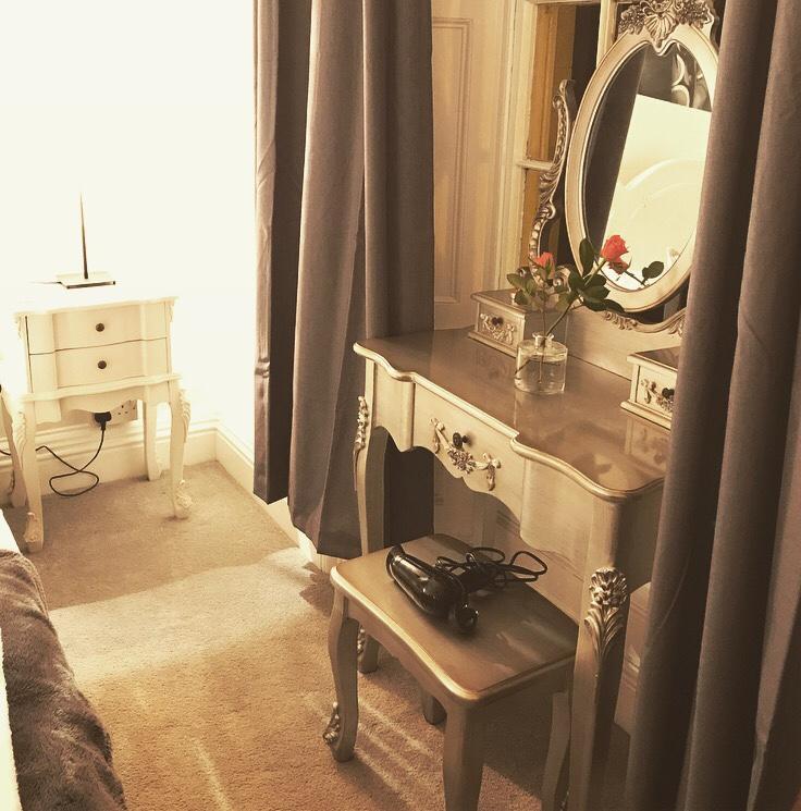 Wansford Country Lounge B&B Экстерьер фото