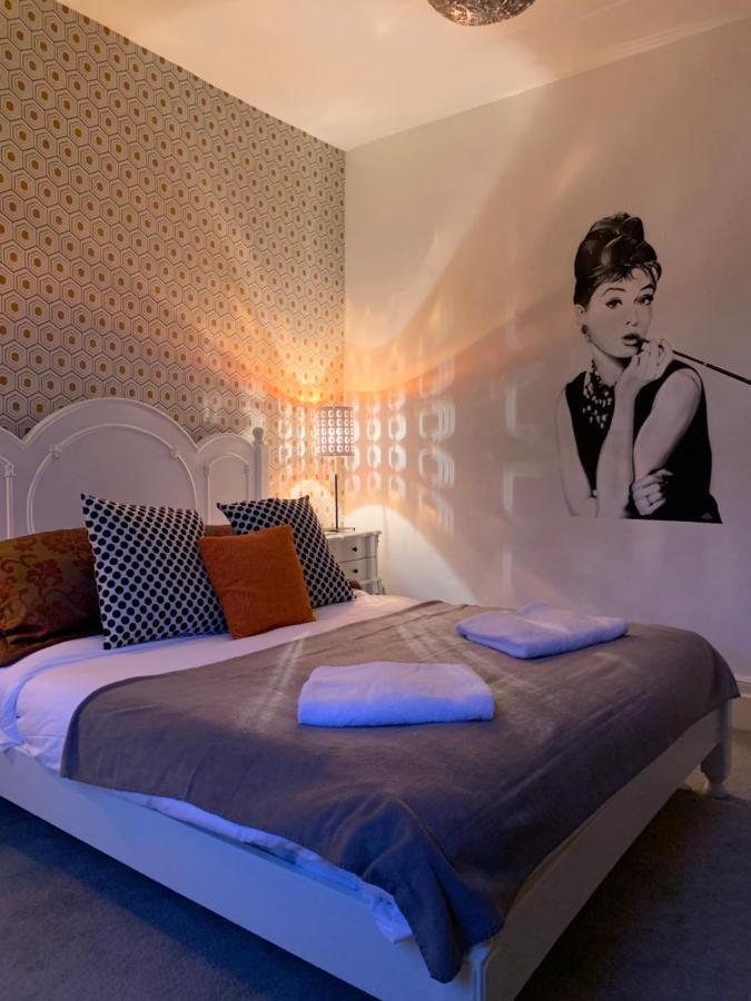 Wansford Country Lounge B&B Экстерьер фото